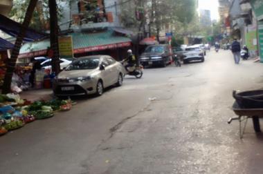 Cho thuê nhà mặt  ngõ Hoàng Quốc Việt.Dt 50m,5 tầng,mt 4m. Giá 16tr/th.LH-0968.810.861