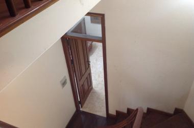 Cho thuê nhà mặt  ngõ Hoàng Văn Thái Dt 70m2, 4 tầng, mt 4m, . Giá 13tr/th.LH-0968.810.861
