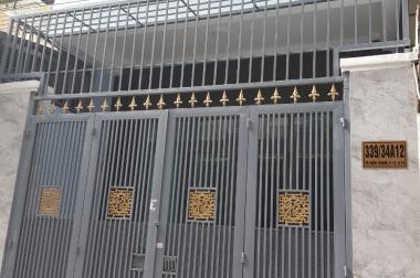 Bán nhà mặt tiền Huỳnh Mẫn Đạt - Nguyễn Trãi, DT: 4.3x14m, phường 2, quận 5