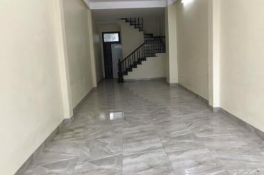 Cho thuê nhà liền kề Nguyễn Văn Lộc- HĐ	Dt 50m, 5 tầng 1 tum, mt 4m, Giá 16tr/th.LH-0968.810.861