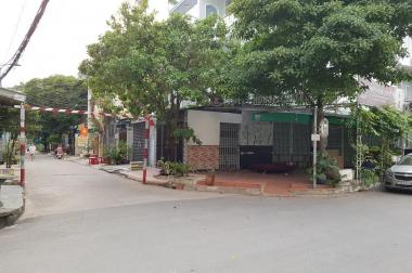 Bán Biệt thự Mini có sân vườn Thống Nhất, 119m2, 3 lầu, gần trường Võ Thị Sáu, 12.8 tỷ.