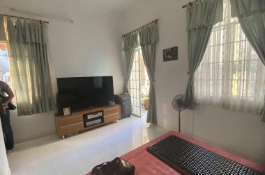Nhà hẻm xe hơi , 80m2,  3 lầu, Phú Nhuận , giá 11.8 tỷ .