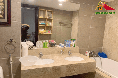 Bán căn góc chung cư Chelsea Park số 39 Trần Kim Xuyến, Phường Yên Hòa, Quận Cầu Giấy