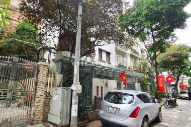 Chính chủ bán tòa nhà văn phòng/CCMN 5 tầng diện tích sàn 93m2 mặt tiền 4m