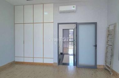 Bán gấp nhà HXH sát MT đường Đồng Đen (4.1x20m), xe hơi đậu trong nhà, giá chỉ 12.5 tỷ