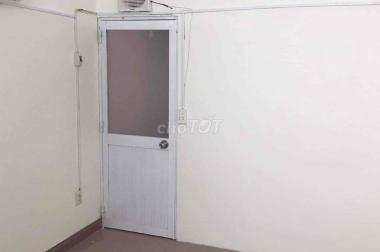 Chính chủ cho thuê nhà hẻm 184 Nguyễn Xí phường 26 quận bình Thạnh , TPHCM
