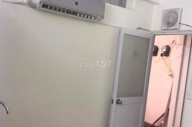 Chính chủ cho thuê nhà hẻm 184 Nguyễn Xí phường 26 quận bình Thạnh , TPHCM