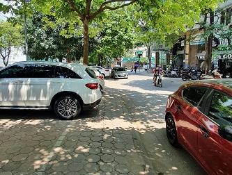 Bán nhà lô góc, 2 mặt tiền đường Trần Thái Tông, Cầu Giấy, Hà Nội