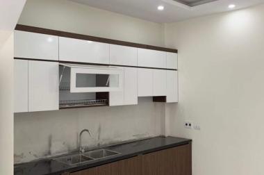 Chính chủ cần bán gấp nhà 5 tầng tại phương canh,vị trí siêu đẹp,nhà xây mới về ở ngay