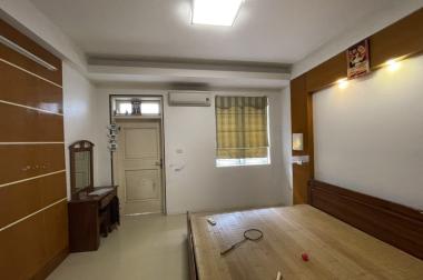 Bán nhà riêng phố Chùa hà, Quận Cầu giấy, 5 tầng, 45m2, ngõ nông