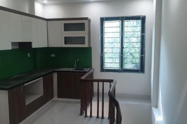 Bán nhà cực đẹp tại hoài đức, giá rẻ S42m2 x 5 tầng, giá: 4.2 tỷ. Phương Canh, ô tô vào nhà
