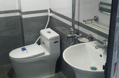 Bán nhà cực đẹp tại hoài đức, giá rẻ S42m2 x 5 tầng, giá: 4.2 tỷ. Phương Canh, ô tô vào nhà
