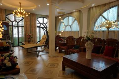 Bán nhà Villa nội khu đường Nguyễn Trọng Tuyển, Phường 1 - Tân Bình. 37 tỷ