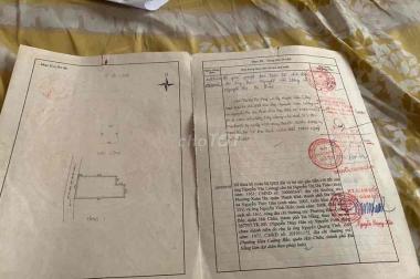 Bán nhà xây kiên cố. rất đẹp để lại toàn bộ nội thất :Kiệt 340 Trần Cao Vân, Phường Xuân Hà, Quận