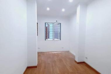 Bán nhà 40m2 3tầng 3.7tỷ ngõ ôtô phố Văn Cao Ba Đình(1)