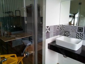 Chính chủ cần ban nhà Nguyễn Chí Diễu