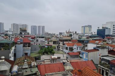 Lô góc, 7 chỗ vào nhà, ngõ thông các ngả, kinh doanh Nguyễn Văn Cừ 60m 6T MT4m nhỉnh 7 tỷ.