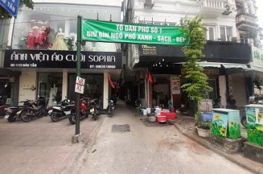 Chính chủ cần bán nhanh nhà 2 tầng Phường Ngọc Khánh- Ba Đình- Hà Nội
