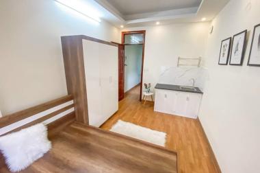 Bán cc mini Kim Giang 42m 5 tầng 8 phòng cho thuê giá 4 tỷ 3