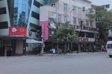 Trần Đại Nghĩa nhà đẹp như khách sạn, 2 mặt ngõ rộng ôtô.