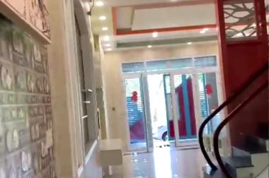 Bán nhà mới 12.9 tỷ, 5x20m 4 tấm, mặt tiền đường số 25