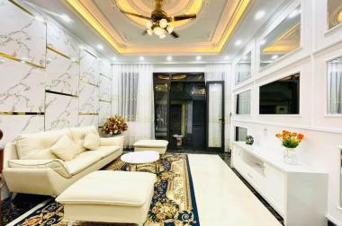 Bán Nhà Thái Thịnh - Đống Đa TK Tấn Cổ Điển Full Nội Thất 35m2 5 tầng 5.6 tỷ