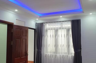 Nhà phân lô oto ngõ thông kinh doanh Cầu Giấy Lạc Long Quân 52m2 7T thang máy mt5m 15tỷ