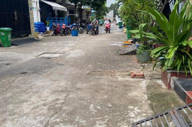 Bán nhà gần bến xe Miền Tây, dt lớn (4*22.5), giá 7.8 tỷ