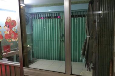 Bán nhà chính chủ ngay mặt tiền đường Bà Lê Chân, chợ Tân Định, Quận 1, Thành phố Hồ Chí Minh