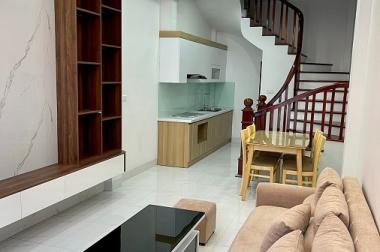 Bán nhà mới nội thất phủ nhà phố Ngọc Lâm, Long Biên 4.15tỷ
