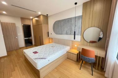 Hot! Bán chung cư Handi resco, 31 Lê Văn Lương, 100m2, nhà đẹp, 3.9 tỷ. LH 0975118822