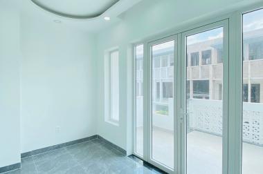 Nhà ĐẸP MỚI LÊ ĐỨC THỌ 68m2 chỉ 5tỷ8, OTO, 4TẦNG 4pn 6wc