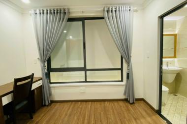 Bán nhà 2MT phú nhuận . Phan Xích Long 6,5x11 hầm 4 lầu giá 10ty tl 