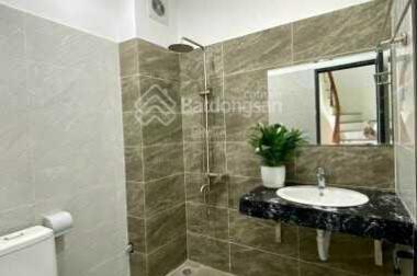 Bán nhà 4T trung tâm phường Phú Lương oto tránh đỗ cách nhà 30m gần trường học ,chợ giá bán 1.9ty