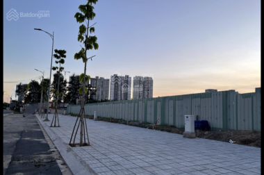 Hàng hiếm đất sổ đỏ, đường Lê Thị Chợ 14m, đối diện KDC La Casa Quận 7, giá chính chủ đầu tư 3,05tỷ.