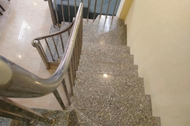 Bán nhà riêng tại Đường Lê Lợi, Hà Đông,33m2, 2 tầng giá 3.1 Tỷ lh 0333846866