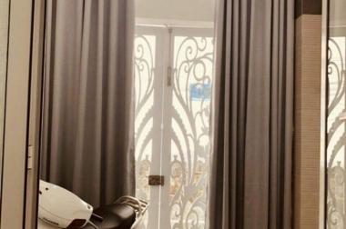 Bán Gấp Nhà Hẻm Trần Bình Trọng P2 Q5. 6,5 Tỷ