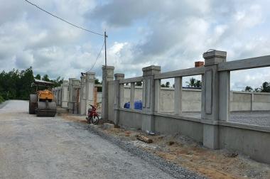 Cần Tiền bán gấp lô đất 143 m2 full TC, KDC 830 hiện hữu, ngay vòng xoay Hựu Thạnh, Đức Hòa, Long