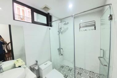 NHÀ LÔ GÓC CỰ LỘC, 40m2, mặt tiền 5m, Chỉ 5.8 tỷ, 6 tầng mới cứng.