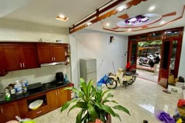 Bán nhà Nguyễn Hoàng Tôn – Tây Hồ DT 45 m2 MT 4m xây 6 tầng giá 9 tỷ