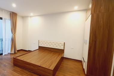 Bán đất vàng phân lô Thái Hà tặng nhà 6 tầng, KD, oto, 35 m2,5.9 tỷ