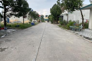 kinh doanh nhà hàng trên sài gòn thiếu vốn nên bán 16 phòng trọ và 600m2 đất chỉ 800tr