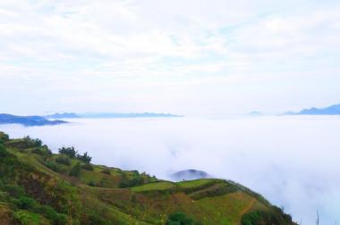 Đất Vân Hồ - Sơn La, 2400m, 35m mặt đường nhựa, view săn mây cực chill.