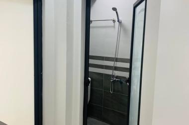 Hiếm có, nhà trọ cạnh hồ Triều Khúc 6Tx46m2 10PKK chỉ hơn 5 tỷ LH 0379283456
