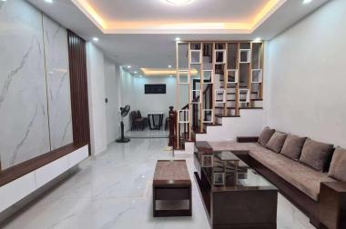 Bán nhà Hồng Tiến 41m, mặt tiền rộng oto vào, 5.35 tỷ 