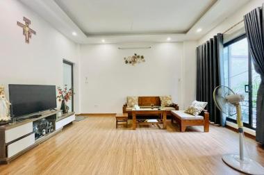 OTO, Ở Ngay,Bán nhà Xã Đàn,2 Thoáng, 50m2x3tầng, giá 5.5 tỷ