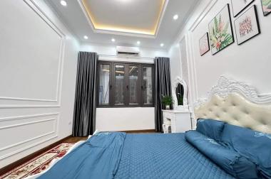 Bán nhà Đường Láng 4tầng 42m2 MT4m 4.3tỷ lô góc 2mặt ngõ gần ôtô Đống Đa