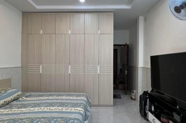 Nhà phố 4 lầu đẹp, HXH 1 trục Quang Trung, 92m2, tặng NT, gần trường Cấp 3, nhỉnh 9 tỷ.