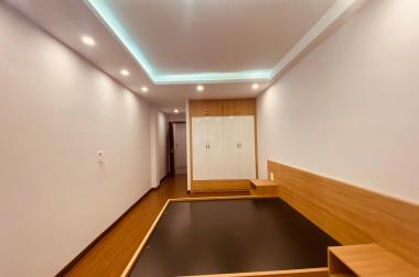 Siêu phẩm nhà Thái Hà, Nhà Đẹp Ở Ngay - CỰC GẦN PHỐ - THÔNG CÁC NGẢ,70m2, 9 tỷ