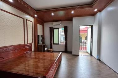 Thạch Bàn,Long Biên ngõ thông, ô tô tránh, dân xây nhà đẹp 50m2 nhỉnh 5 tỷ